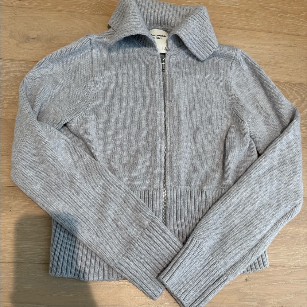 Gray Ribbed Zip-Up Sweater